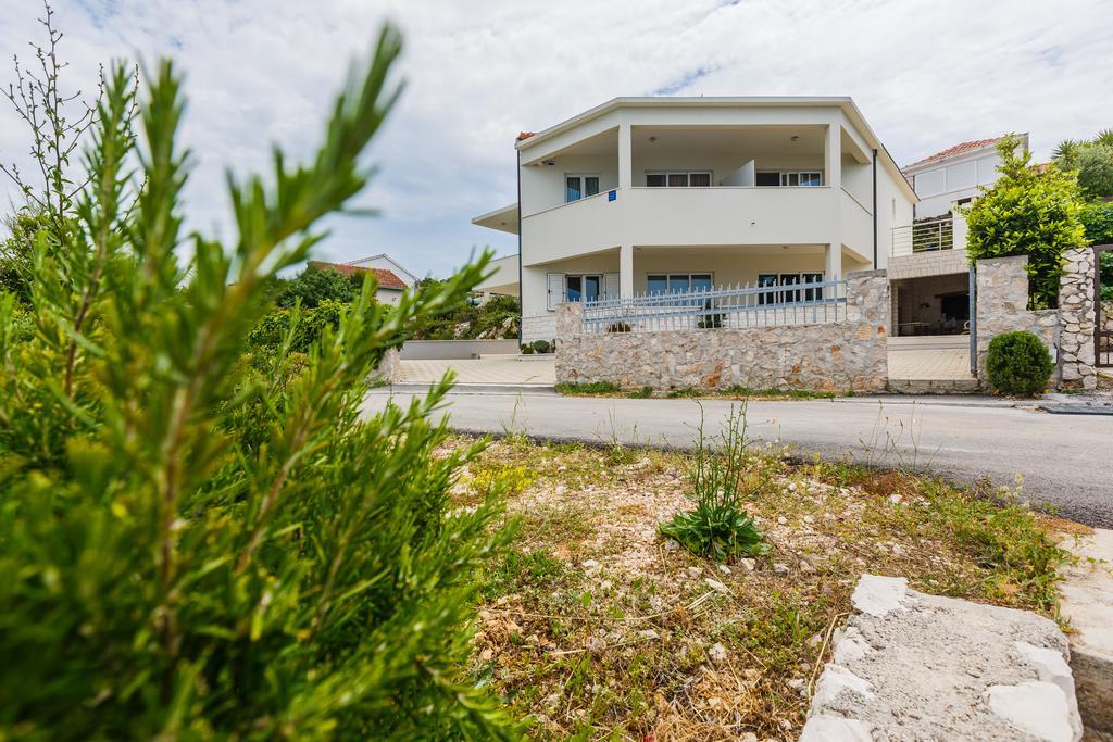 Apartments Rogulj Rogoznica  Exterior foto